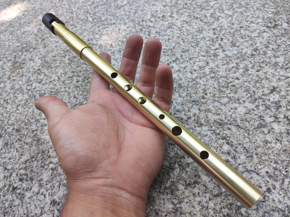 Penny Whistle in High C. Handmade Tunable Tin Whistle, for Irish, Celtic  and Folk Music Brass Flute by Rui Gomes 