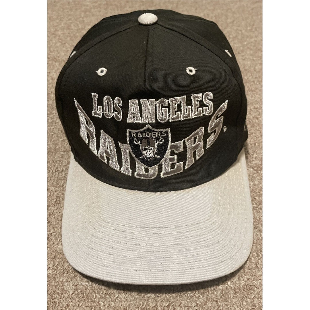 90s NFL Las Vegas Raiders vintageキャップ il_1080xN.4344118672_6gff.jpg