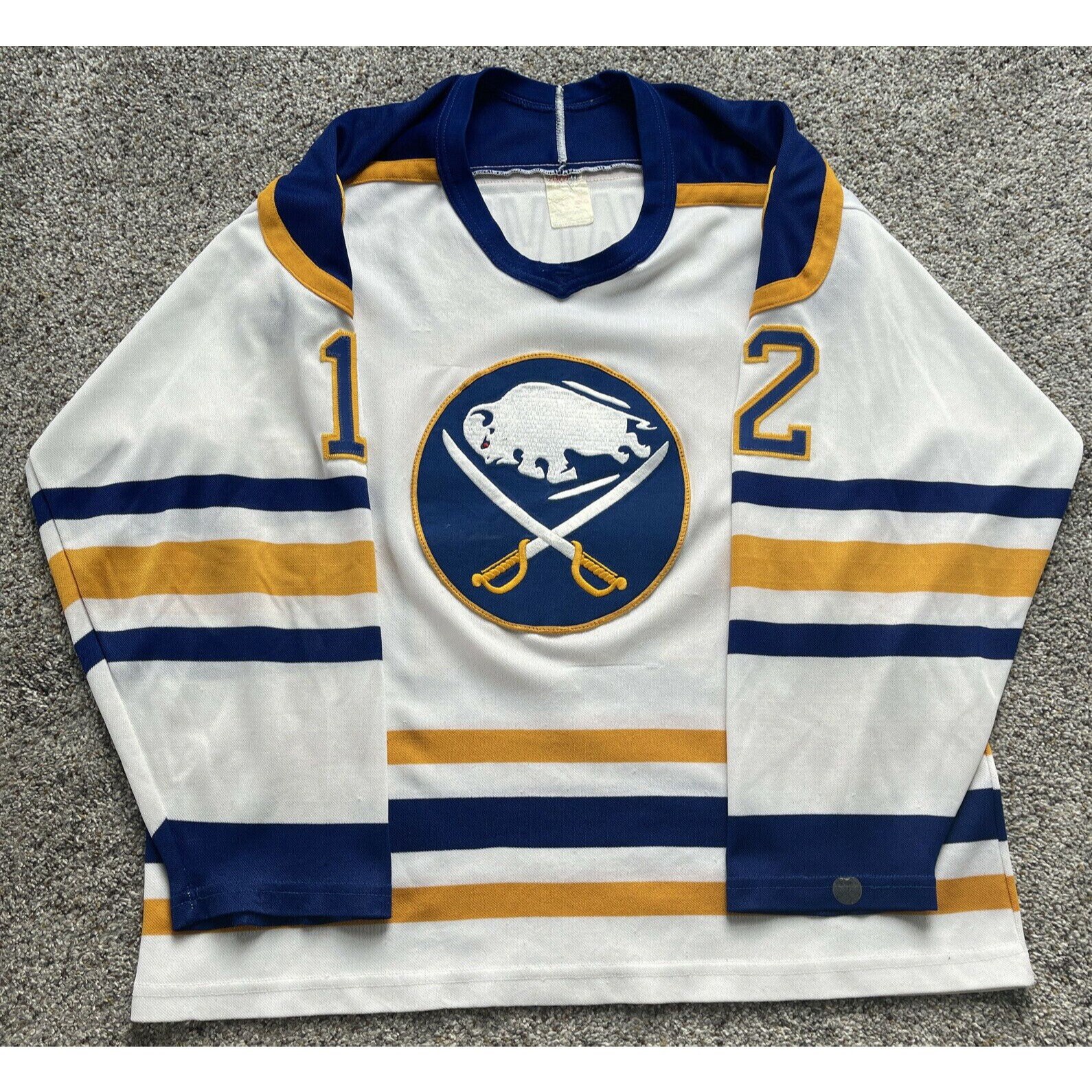 Maillot De Hockey Vintage Buffalo Sabres LNH - Taille XXL Homme - Marque CCM - Occasion