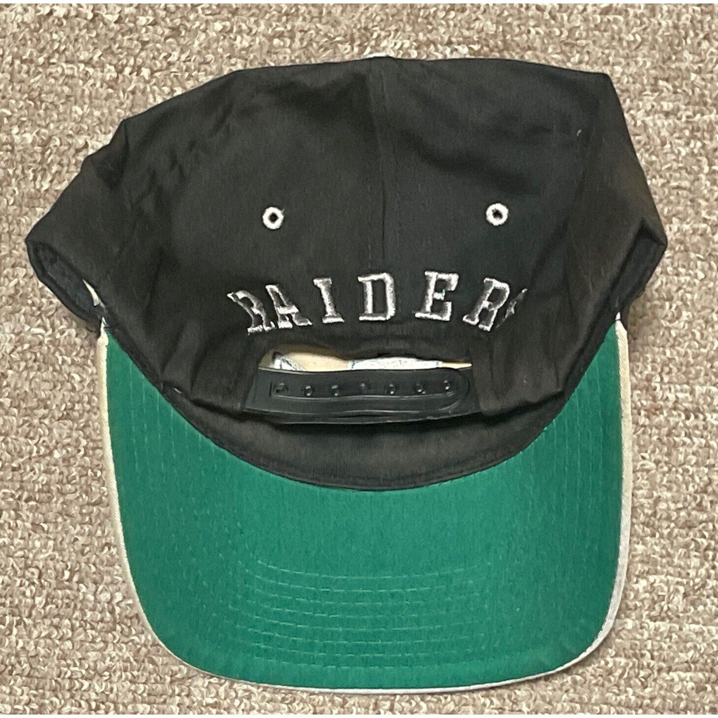 Vintage 90s Los Angeles Vegas Raiders Logo Athletic Team NFL