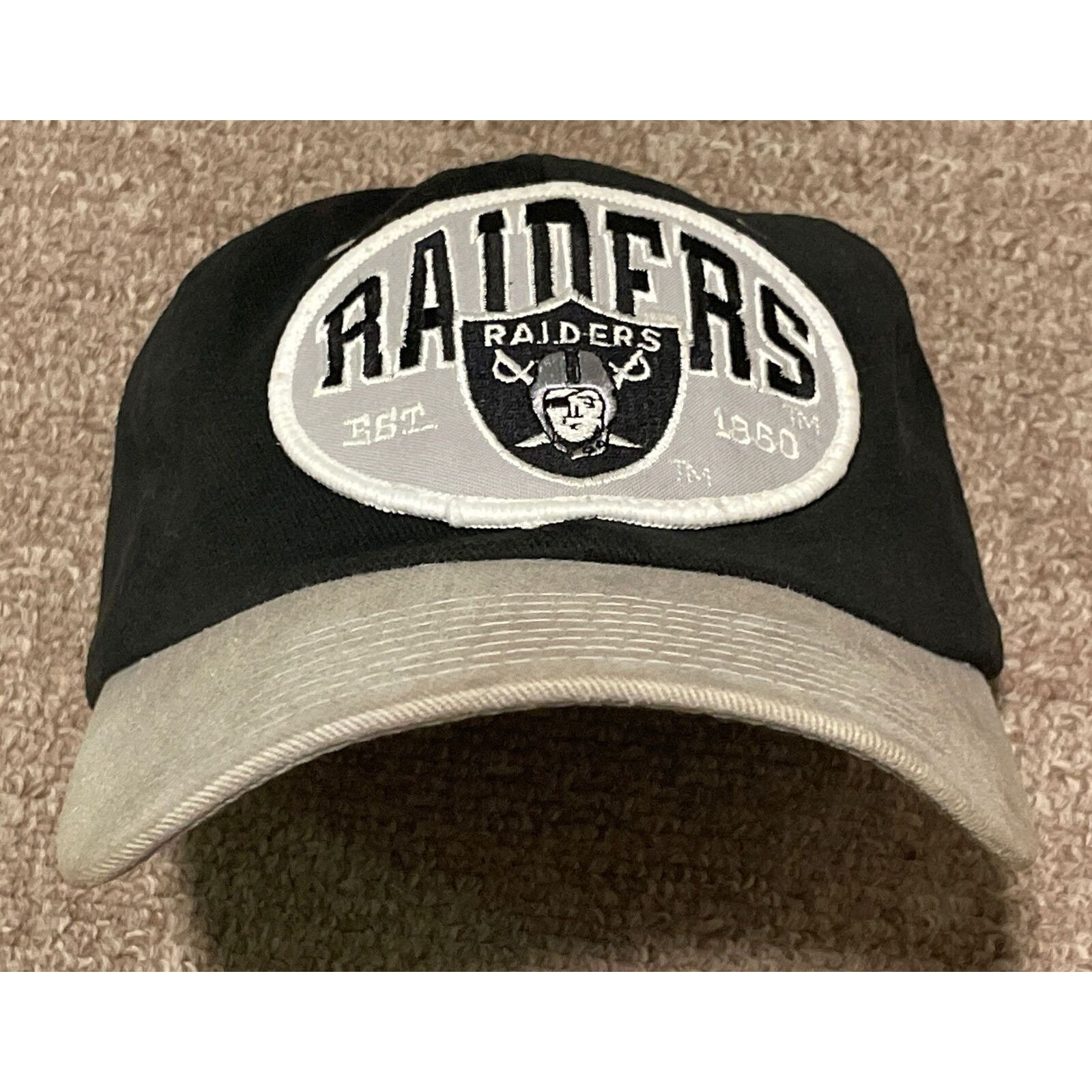 90s NFL Las Vegas Raiders vintageキャップ LAS VEGAS RAIDERS NFL VTG OAKLAND LA 1990s FOOTBALL SNAPBACK