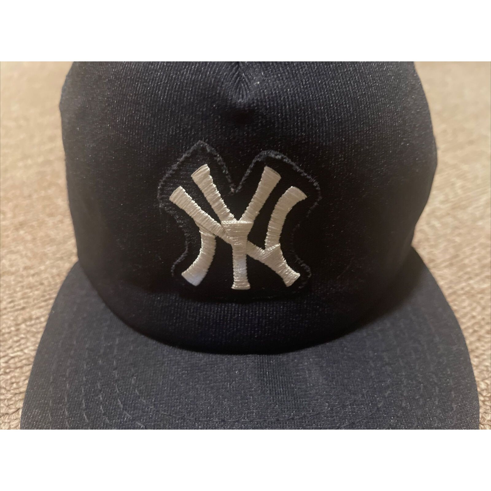 Vintage 80s New York Yankees MLB New Era Pro Model Dupont Trucker
