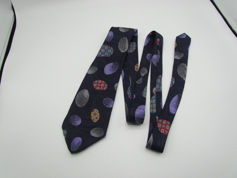 made in Italy Vito Vtg Easter Egg tie