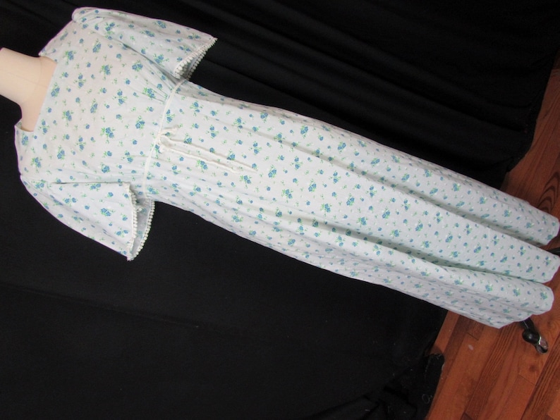 60/'s70/'s Regency styled dress SM