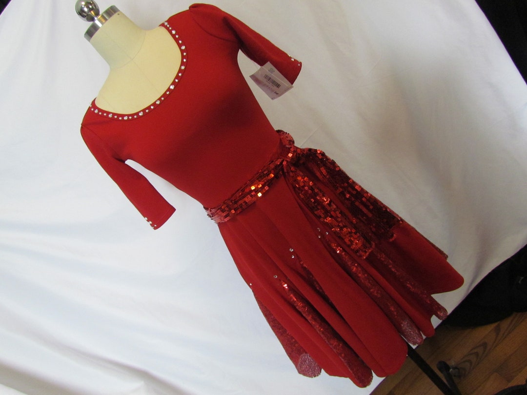gabriella montez red dress High School Musical Costume : Clothing, Shoes & Jewelry line floor length skirt at High School Musical 2 Premiere 2007. gabriella montez red dress 10
