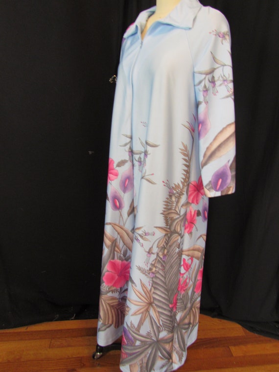 Vintage floral robe, 60's, 70's, med/lg - image 10