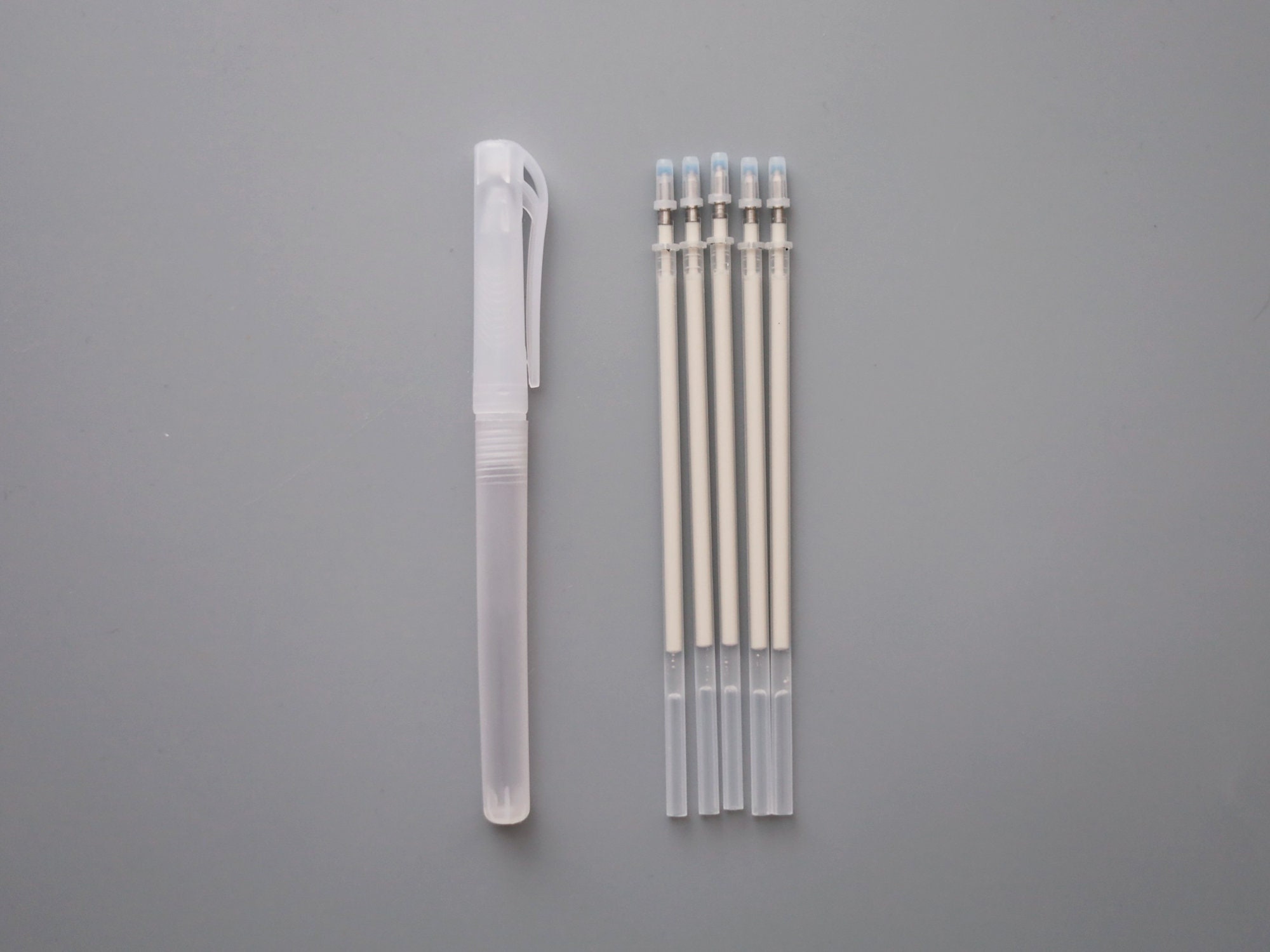 100 Recharges De Stylo Effaçable à Chaud Pour Couture - Encre Bleue Disparaît à 60°C - Pour Tailleurs, Quilteurs