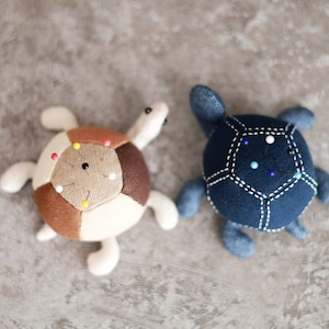 Turtle Pincushion PDF Sewing Pattern and Tutorial - Scrap Buster ...