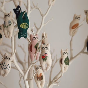 Cat Stencils for 15 Mini Cats Brooch | Bag Charm | Keyring Template - Embroidery Sewing Project