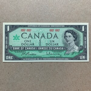 Queen Elizabeth II Notes, Bills. 1967 Commemorative Issue,Canadian 1 Dollar Banknote. Please read the details. Canada Currency. aUNC image 2