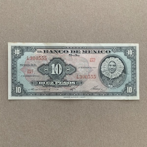 Gebruikt Mexicaans (10) Diez Pesos-bankbiljet uit 1965. Mexicaanse munt. Voorkant, Ruiz de Velazquez, achterkant, Guanajuato. Nota over Mexicaanse memorabilia, Bill.