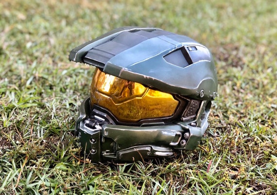 Helmet Halo 5 Master Chief Cracked Helmet - halo helmet roblox