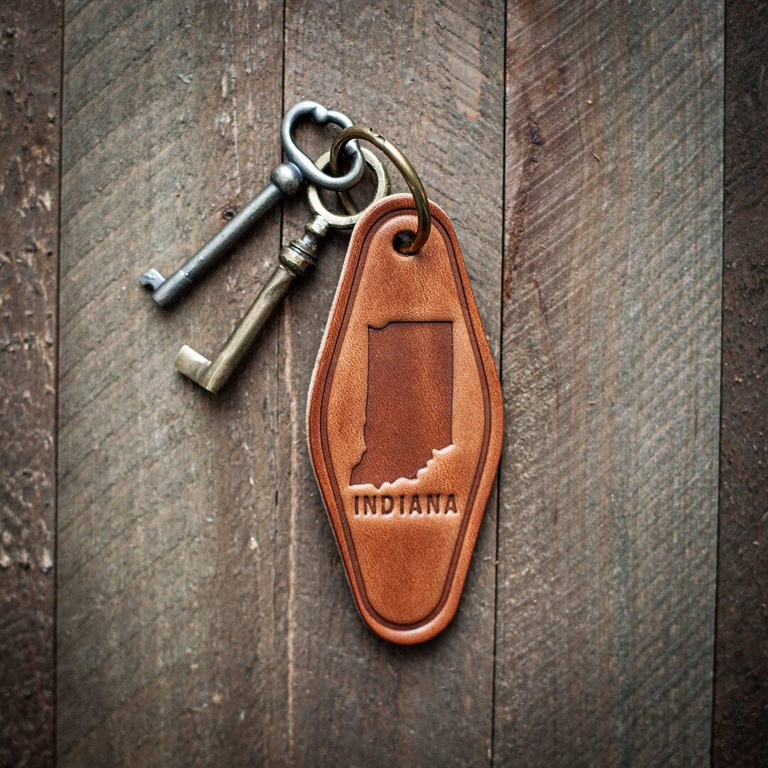 Indiana State Silhouette Leather Keychain Motel Style - Etsy