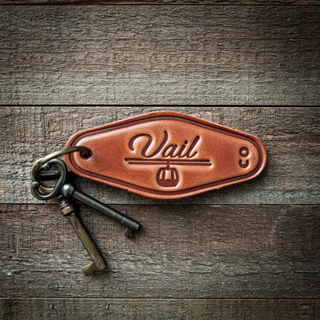 Vail Keychain Vail Colorado Leather Keychain Motel Style - Etsy