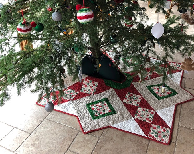 Christmas Tree Skirt Quilt Kit From Quiltiesisters Etsy