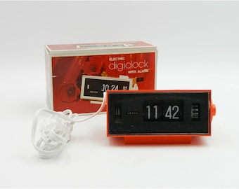 スペースエイジ レトロ DZ633、DT-101、TFM-C200、RP-116 VINTAGE SPACE AGE DIGIMATE 101 DIGITAL FLIP CLOCK JAPAN NEW