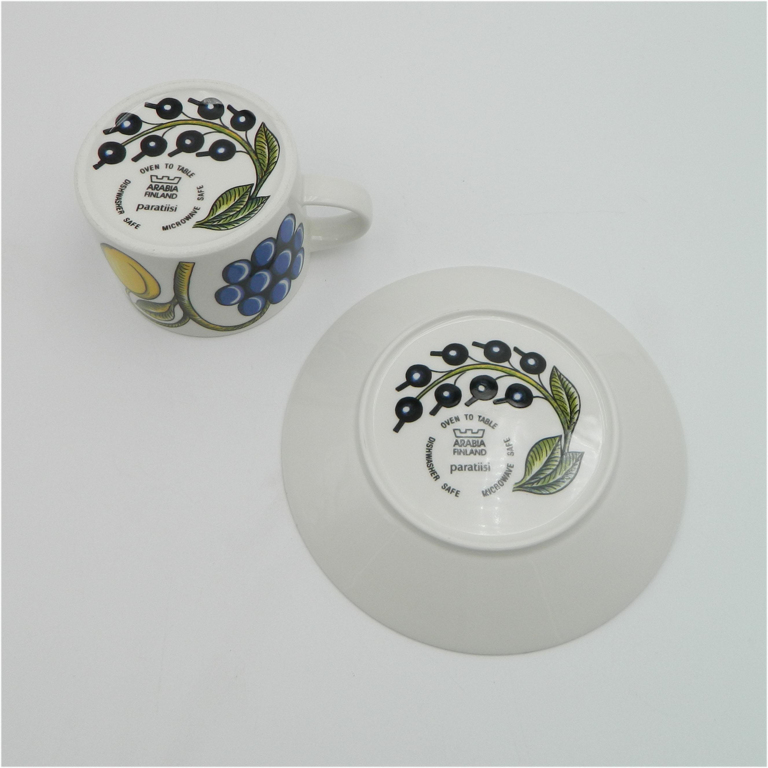 Arabia Finland Ceramics, Set of Six Teacups and Saucers, Paradise