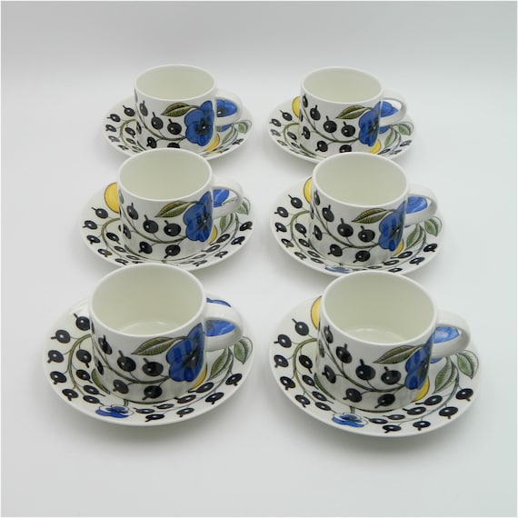 Arabia Finland Ceramics, Set of Six Teacups and Saucers, Paradise