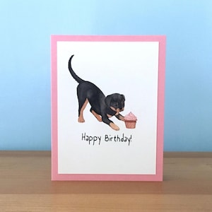 Tarjeta de cumpleaños de rottweiler, tarjeta de felicitación de perro hecha a mano, tarjeta de cumpleaños de cupcake de cachorro, ilustración de acuarela, tarjeta de cumpleaños para niños