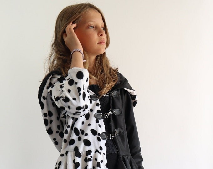 Cruella coat for kids or adults - Halloween costume, Disney Villain Cosplay, Dalmatian style jacket