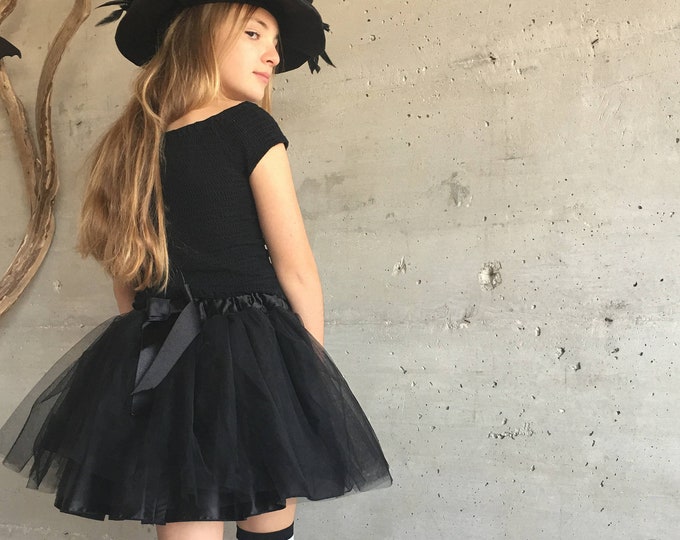 Tutu in black tulle extra volume