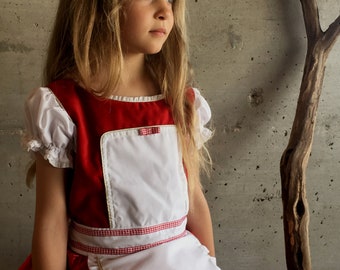 Robe Petit Chaperon Rouge en velours rouge et satin pour fille