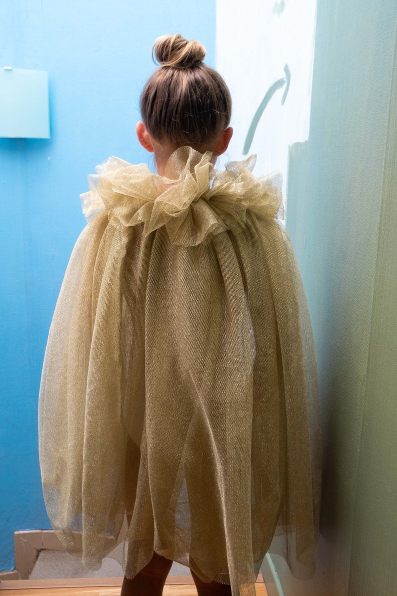 Gold tulle cape, taffeta bow image 7