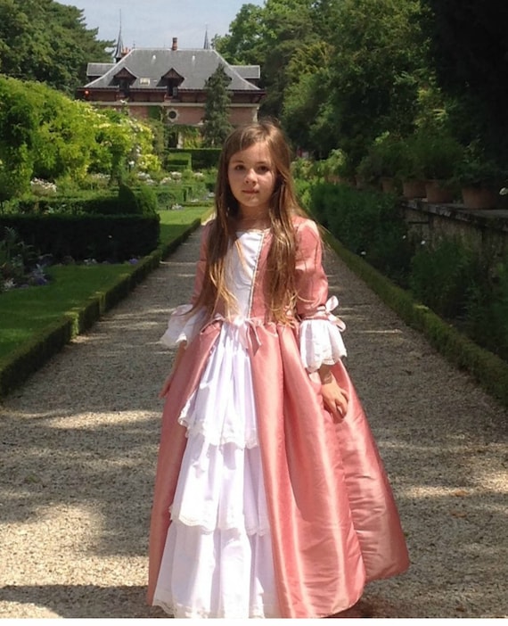 deguisement princesse marie 8 ans - robe rose et argente - costume