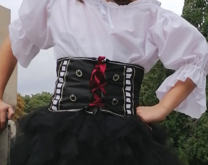 Pirate waist cincher