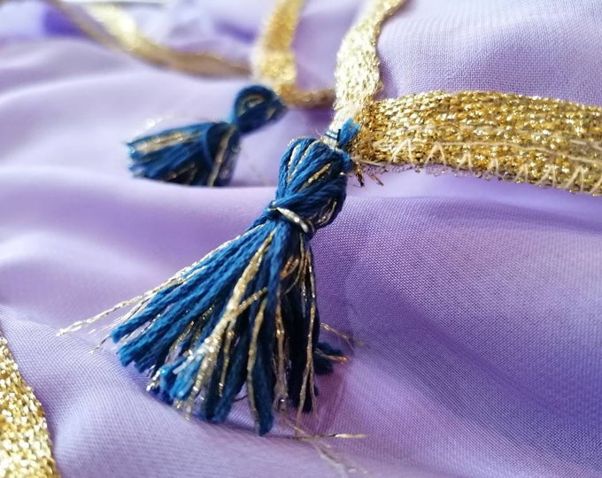 Esmeralda scarf