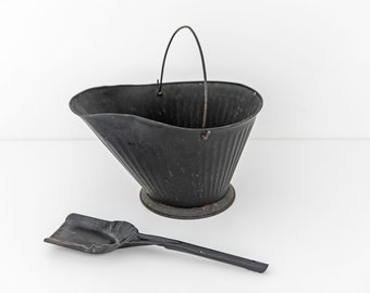 Ash Bucket Galvanized With Ribbed Sides Bail Handle Fireplace Etsy