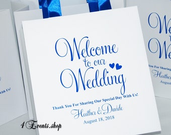 30 Royal Blue wedding welcome bags with satin ribbon handles, hearts and your names Elegant personalized wedding gifts and favors for guests