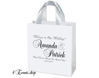 25 Thank you Wedding Welcome Bags with satin ribbon handles and your names - Elegant personalized wedding gifts and favors for guests