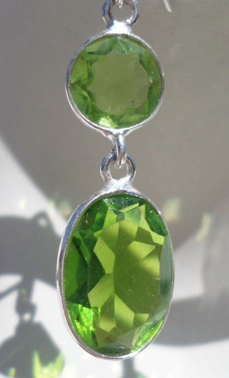 Green stone earrings BOU3
