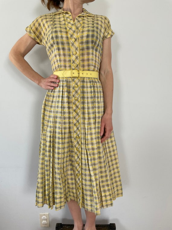 Rare Vintage 50s or 60s Pat Hartly Original Yellow