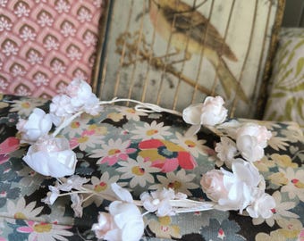 A stunning antique bridal or First Communion wreath, circa 1900. A wreath of white and pink flowers Antique French bride tiara 1900's