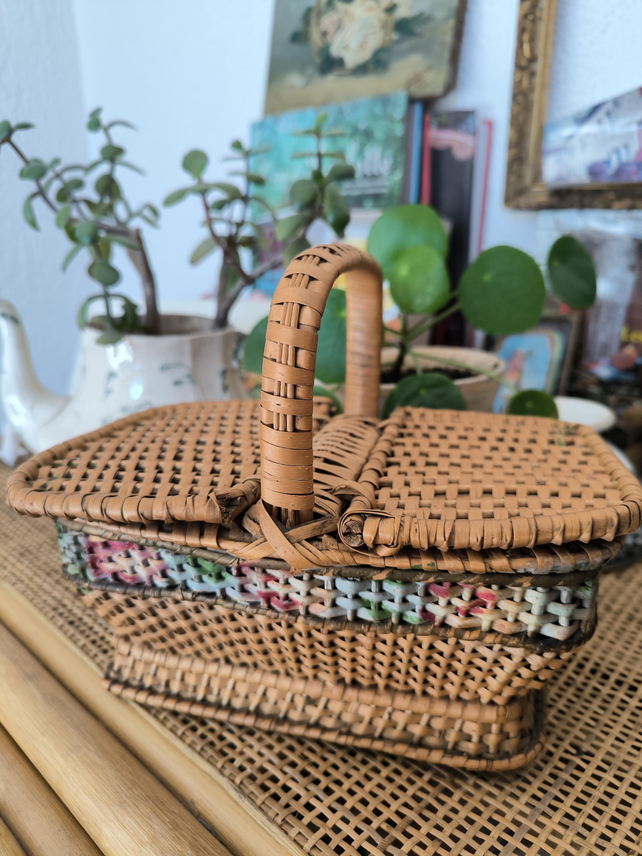 Antique wicker baskets picnic baskets - Etsy 日本