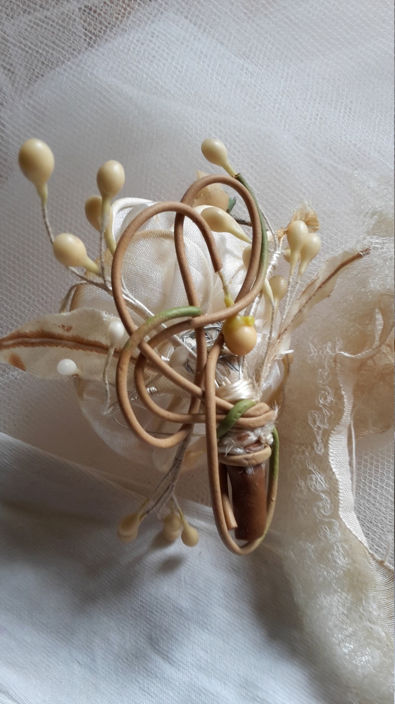 old French tiare 1900 /'s Bridal wax floral headpieces Lovely Crown of bridal fabric and wax vintage flowers