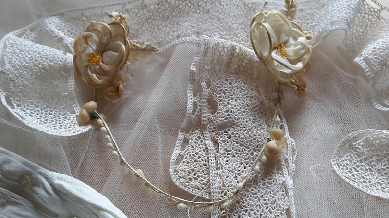 old French tiare 1900 /'s Bridal wax floral headpieces Lovely Crown of bridal fabric and wax vintage flowers