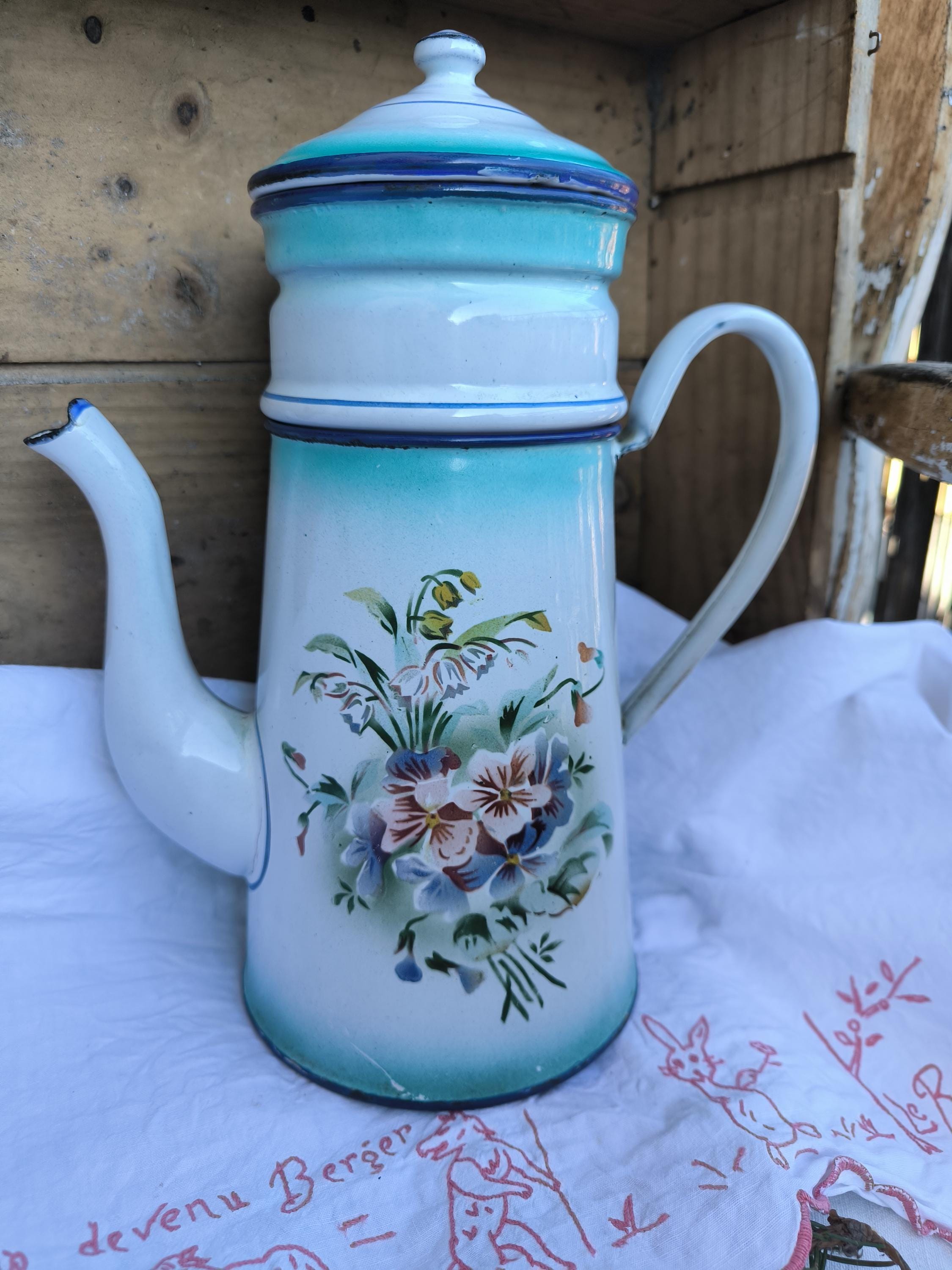 JAPY Antique enamelled coffee pot, French coffee, Antique