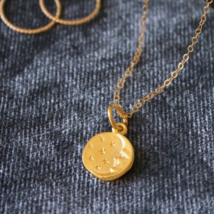 Minimalist starry moon necklace/ gold filled bee necklace/ Handmade/ Dainty/ Delicate/ Vegan jewelry/