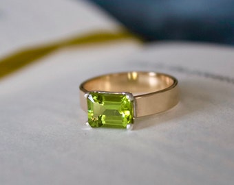 Peridot Ring / Gold filled Emerald Cut cigar peridot ring/ Mixed Metal / Sterling Silver peridot ring/ August Birthstone / Minimalist Ring