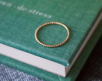 Minimalist Ring/ Thread of Gold Bands/Stackable Handmade/Dainty/Twisty/ Delicate Gold Filled Rings/Vegan Jewelry