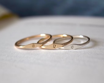 Tiny Signet Ring/ 14k Gold Filled Initial Ring/ Dainty Custom Letter Ring/ Gold Filled Ring/ Stackable Bands/ Personalized Signet Ring