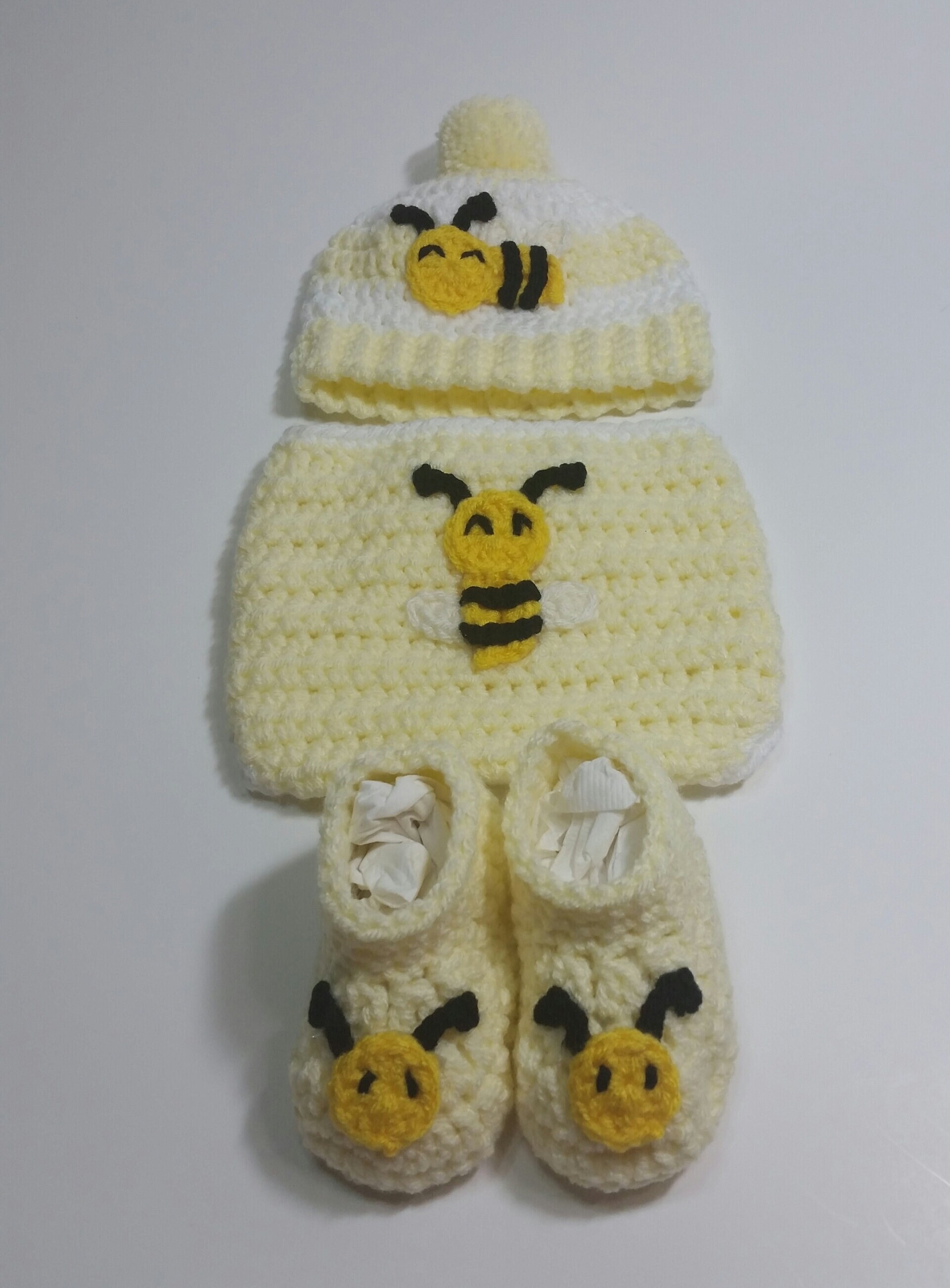 Soft Yellow Bee Diaper Cover Gift Set Bee Baby Gift Set Baby Shower Gift Bee Theme Baby Shower Gift Set Bee Baby Photo Prop
