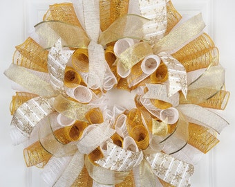 Gold Winter Wreath, Gold And White Christmas Wreath, Winter Snowflake Wreath, Winter Front Door Wreath, Winter Door Decorations