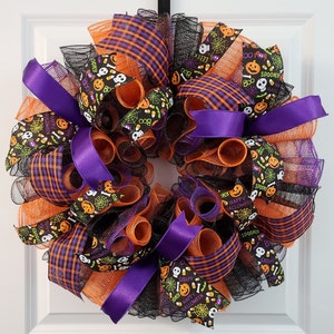 Halloween Themed Wreath, Spooky Fall Decorations, Halloween Wreaths For Front Door, Halloween Party Decor, Halloween Porch Decor