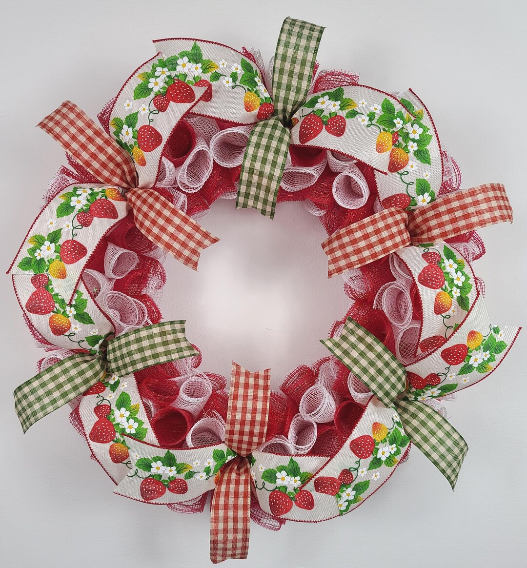 Farmhouse Wreath for Summer, Strawberry Door Wreath, Summer Porch Decor ...