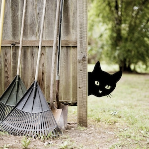 Black cat metal art garden -  France