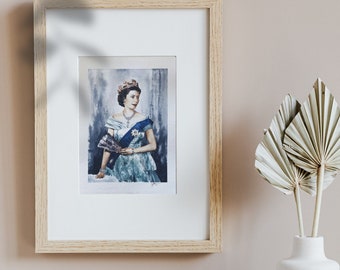 Watercolor Queen Elizabeth II Portrait – Original & Prints